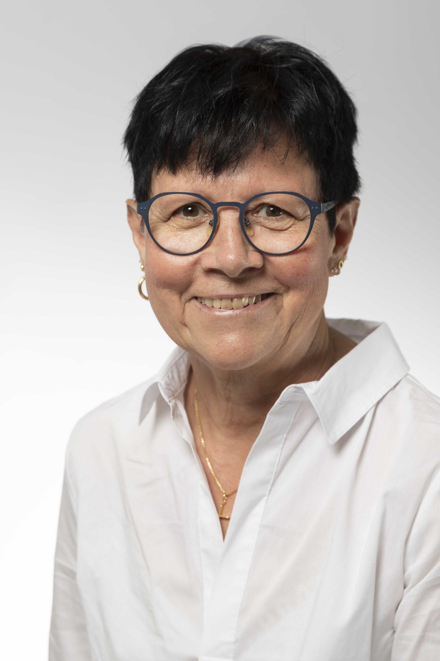 Regina Rudin – Kunsttherapeutin PTM® in Waldenburg
